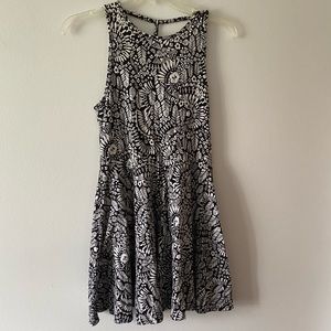 AEROPOSTALE Black & White Skater Dress!